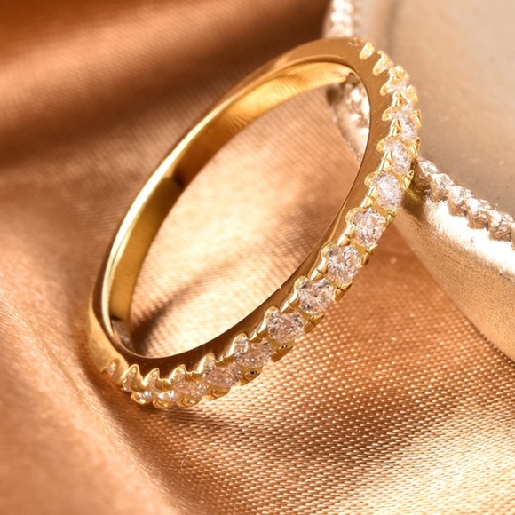 White Moissanite Ring - Picture 2 of 6